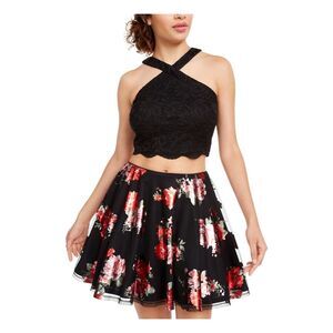 NWT CITY STUDIO Womens Black Lace Glitter Sleeveless Halter Party Top 3